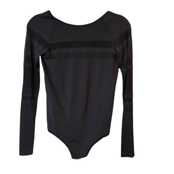 Lululemon bodysuit, black long sleeved,  Size 10. #860. - Picture 1 of 3